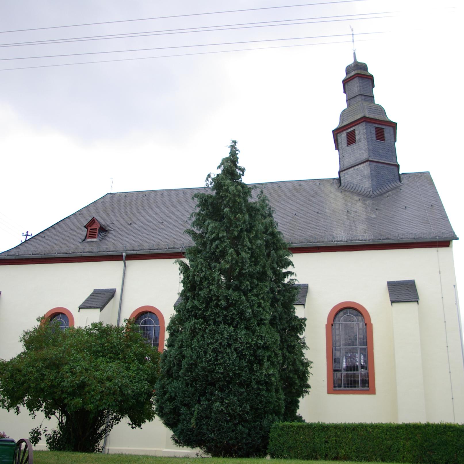 Kirche St. Markus von vorne