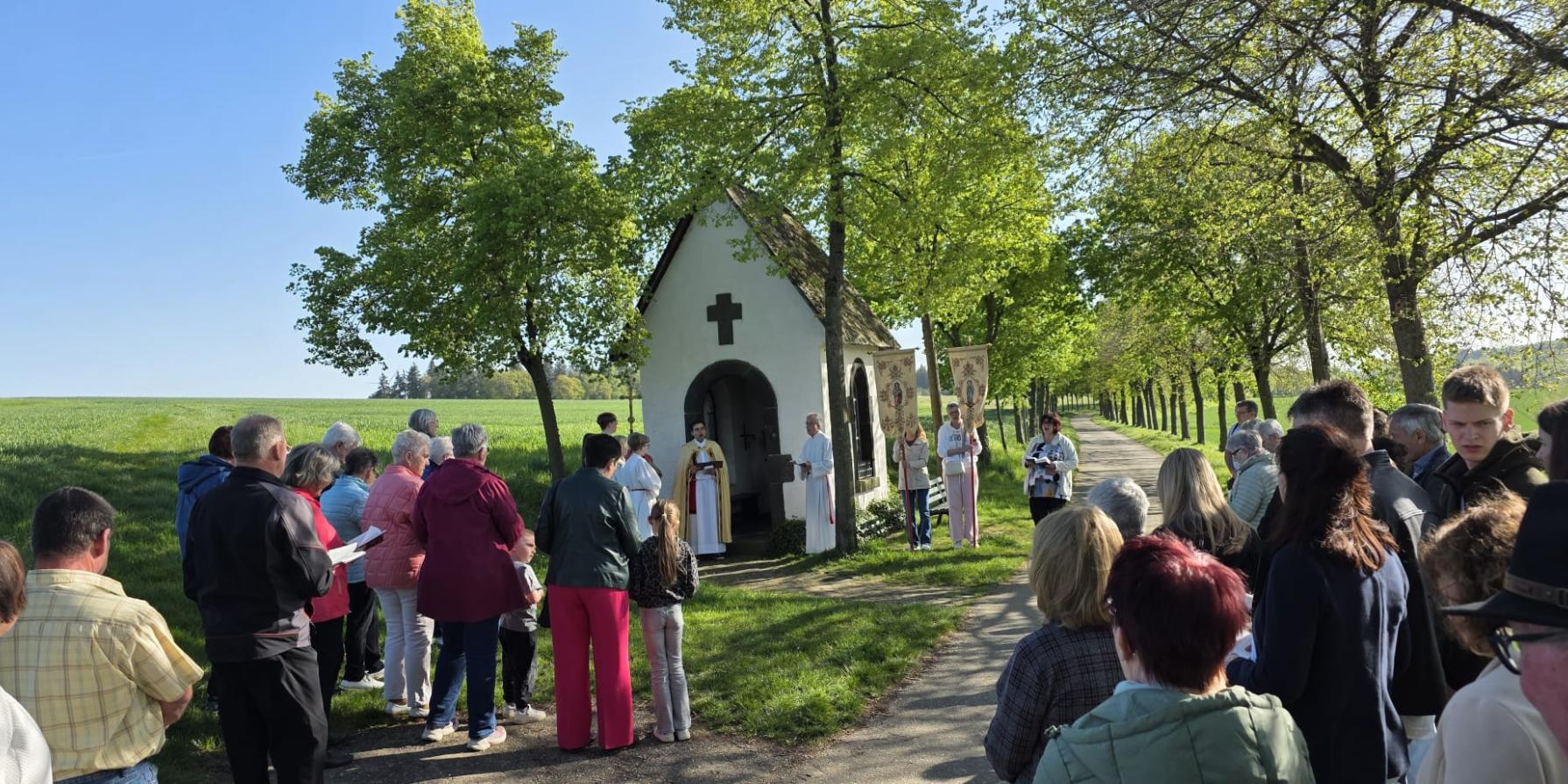 Markusprozession zur Franziskuskapelle